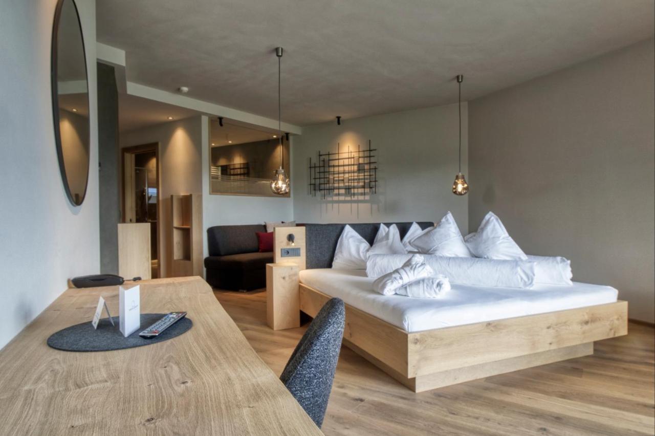 Hotel Gnollhof Chiusa Eksteriør billede